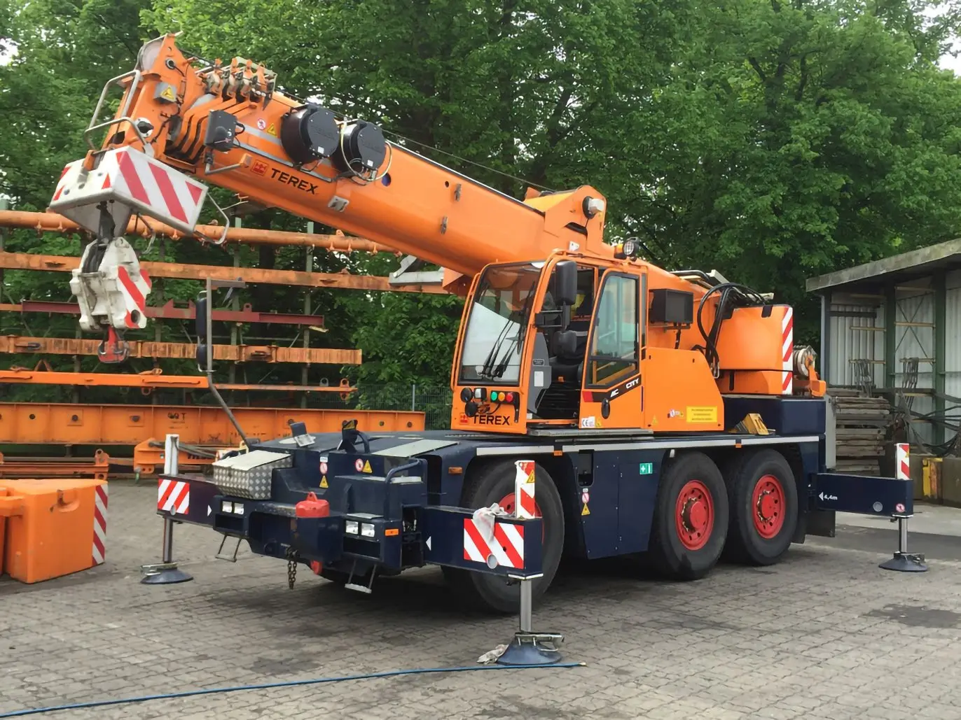 Used 2012 TEREX-DEMAG AC 40-1 Mobile Cranes Texas US | Uriquip #1421228
