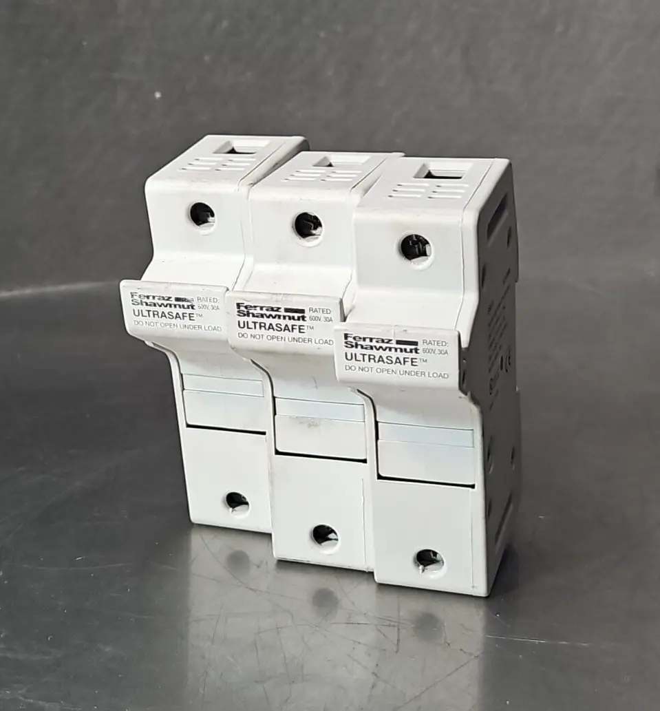 Ferraz Shawmut US3J1 Ultrasafe Fuse Holder lot of 3 loc4B24
