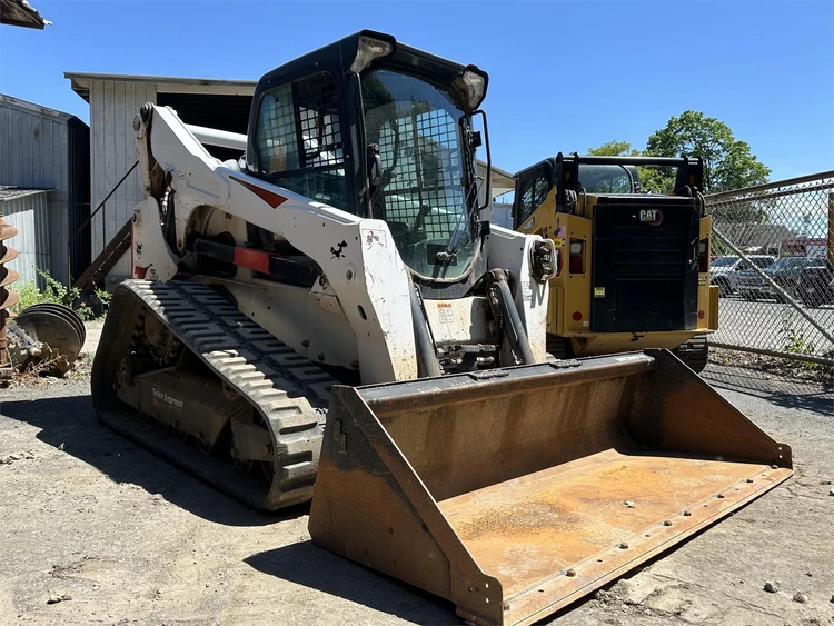 Used 2019 BOBCAT T870 Compact Track Loaders New York US | Abele Tractor #1343042
