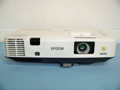 Epson PowerLite 1945W WXGA 3LCD Projector / Projection System with Remote Control and HDMI Cable