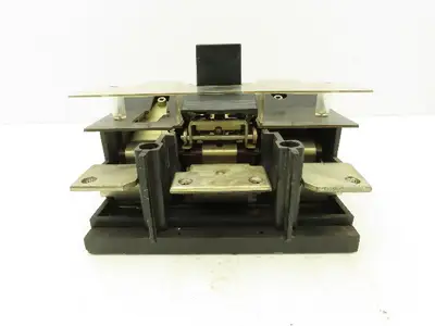 Westinghouse 1288C08G09 400A Bucket Switch Circuit Breaker Disconnect 3-Pole