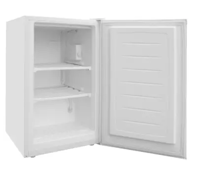 Magic Chef 3.0 CU. FT. UPRIGHT FREEZER IN WHITE (DISC)