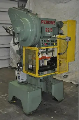 USED 1973 PERKINS 22-S