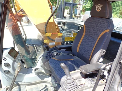 Used 2021 CASE CX160D Crawler Excavators Massachusetts US | Brookside Equipment Sales #1422114
