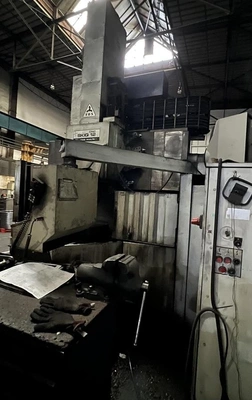 TOS HULIN CNC Vertical Turning Lathe, in good used condition, completely functional,  manufactured / retrofitted 1986 / 2002