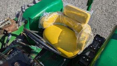 USED 1966 JOHN DEERE 3020