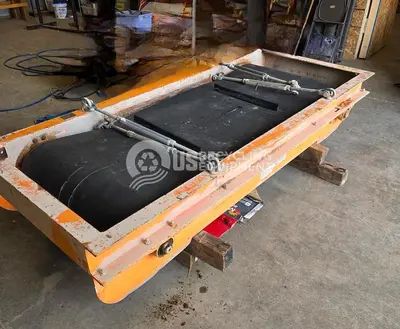 USED ERIEZ CP20 95INCH CROSSBELT MAGNET CONVEYOR