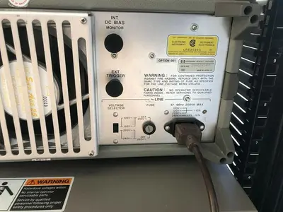HEWLETT PACKARD 4284A PRECISION LCR METER