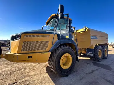 USED 2020 Deere 260E