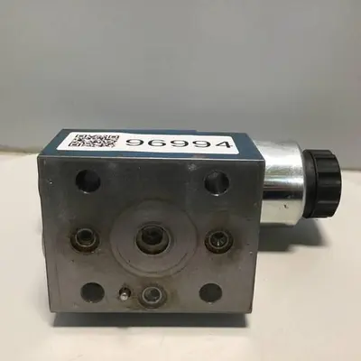 USED REXROTH 4WE6D62EG24N9K4