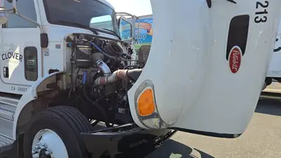 USED 2021 PETERBILT 330
