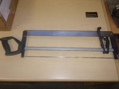 22"   HAND SAW