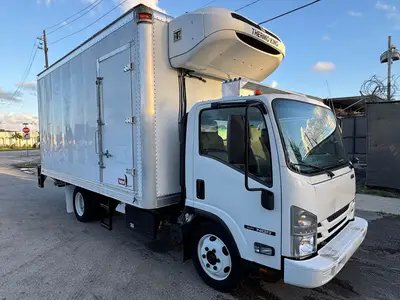 Used 2019 ISUZU NQR Reefer Trucks Florida US | Truck and Van Outlet #1509201