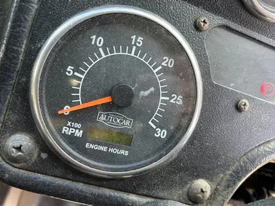 USED 2011 AUTOCAR XPEDITOR
