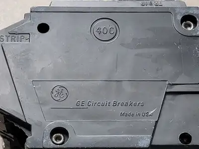 Used GENERAL ELECTRIC THHQL230 Switchgears British Columbia CA | Lenmark #241212