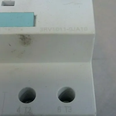 Siemens - Sirius - 3RV1011-0JA10 Circuit Breaker / Motor Protector 4C