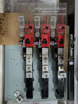USED CUTLER-HAMMER 4HD364NFW