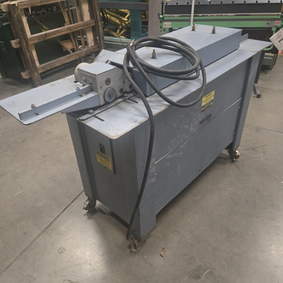 U14843C Lockformer 8900 with pitts drive cleat and s cleat 230v 3 ph
