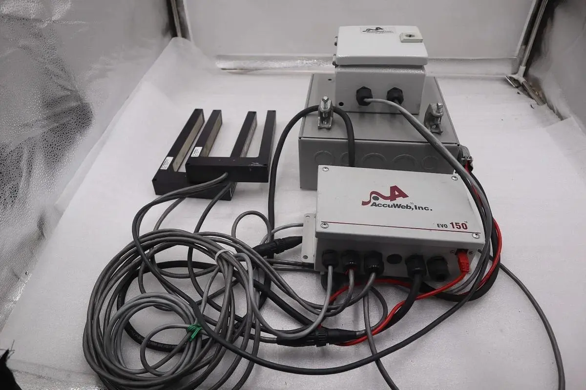 AccuWeb Inc EVO 150 COMPLETE WEB GUIDE SYSTEM WITH RED LION SCREEN STOCK 5120