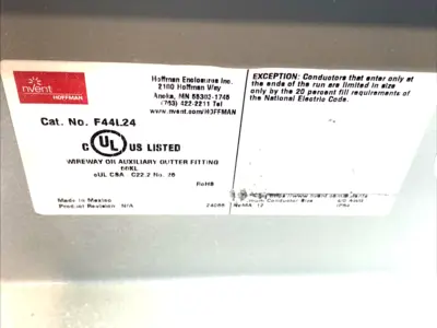 USED HOFFMAN WIREWAY 4X4X24 TYPE 12 LAY-IN HINGED COVER