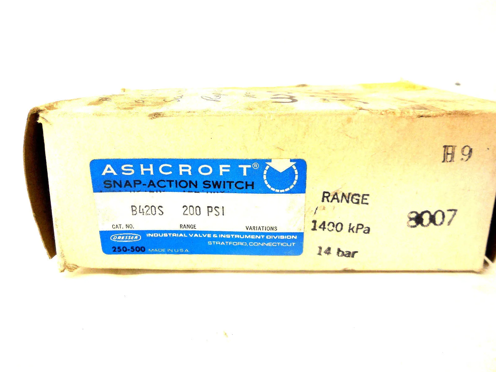 NEW ASHCROFT B420S PRESSURE SWITCH 200 PSI
