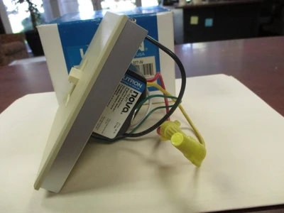 USED Lutron NF-10-277-IV