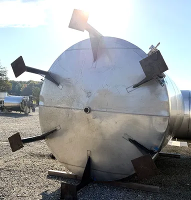 * 6500 Gallon Stainless Steel Tank TANKS / KETTLES | EcReCon Inc (4)