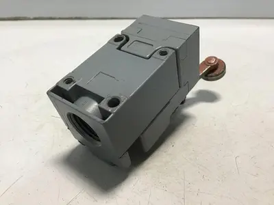 USED SQUARE D 9007-C52B2
