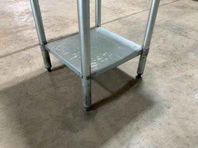Used SAUBER SELECT PA0224 STAINLESS STEEL COMMERCIAL WORK TABLE 24” Food Prep Tables Michigan US | Miedema Asset Management Group #1580149