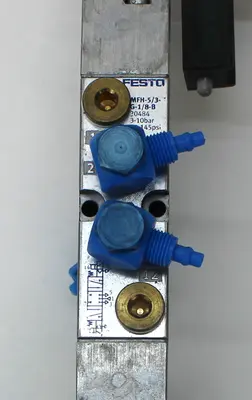 Festo MFH-5/3-G-1/8-B Pneumatic Solenoid Valve, 0.3-1 MPa