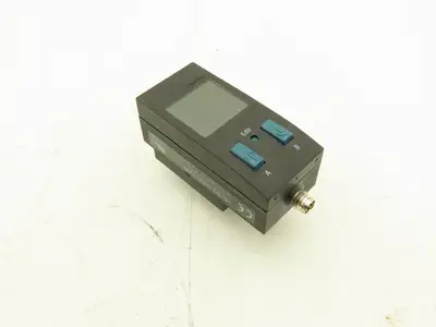 Festo SDE1-D10-G2-R14-L-P2-M8 Digital Air Pressure Sensor 529968