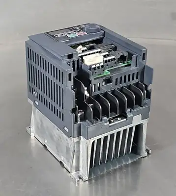 Mitsubishi FR-E820-0080-5-60 Inverter. Loc1B-21