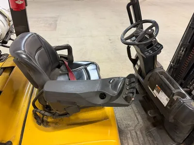 2019 YALE GLC080VXNGSE088 FORKLIFTS | Platinum Group (17)