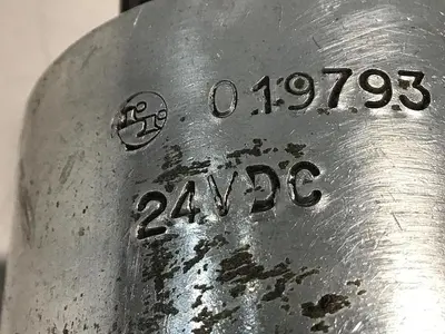 USED REXROTH 4WE10D33/CG24N9K4