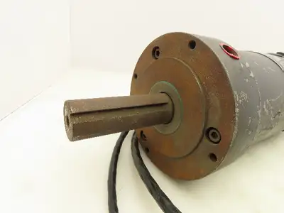 Kollmorgen TT-4205-4020-C DC Servo Motor 2600RPM 24VDC 42FT-LBS Tach 19V