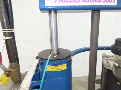 Nordson Rhino Hot Melt Drum Unloader Pneumatic Pump 65:1 Ratio 100PSI