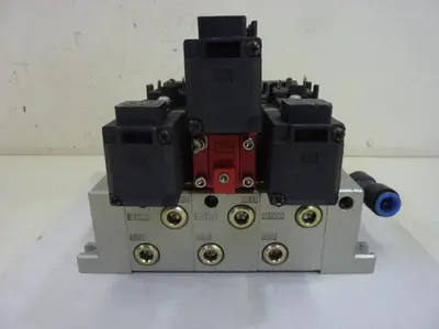 Used SMC VS7-6-FG-D-3Z Valves/Fittings Michigan US | Ideal Machinery #1260282