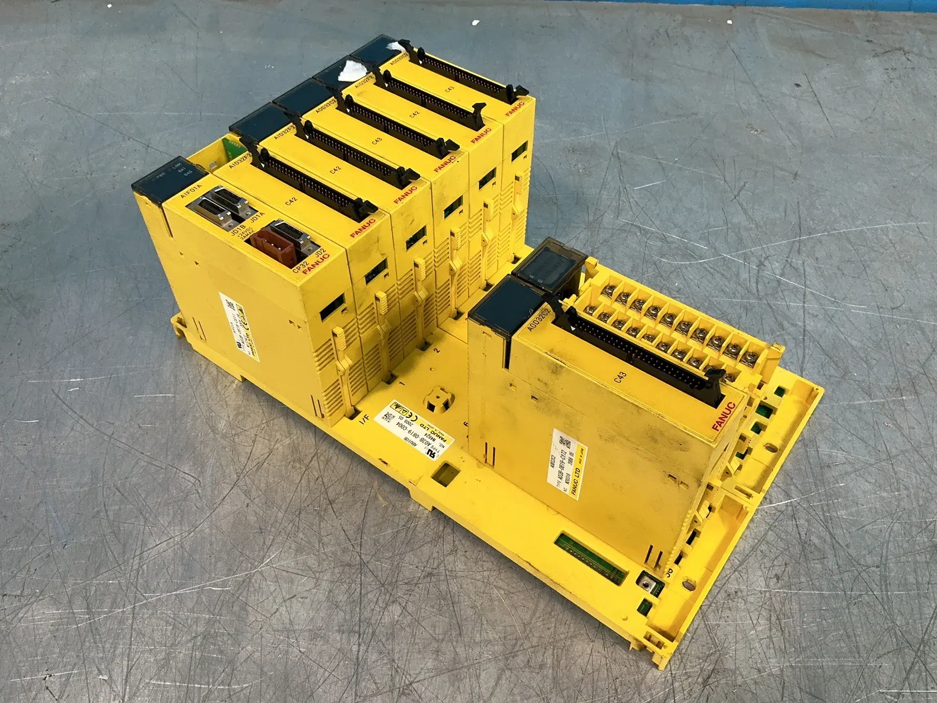 Used 2008 FANUC A03B0819C004 PLC Chassis Ohio US | HGR 24 #1345498