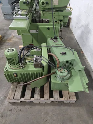 TONGIL TGU27 Grinders, CYLINDRICAL | Machinery Central (2)