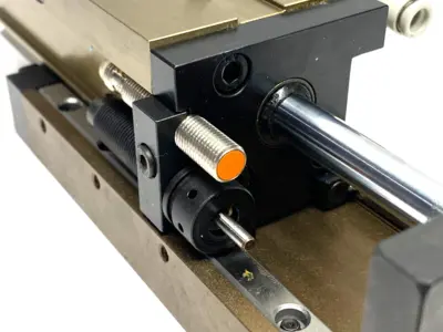 USED SCHUNK COMPACT LINEAR SLIDE PISTON ROD CYLINDER BACKLASH-FREE