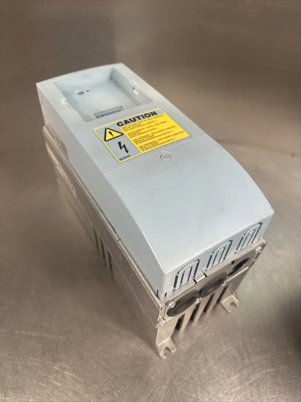 Used Vacon Vacon NXS00035A2H2SSSA9B5B40000 PLC Processors | Palmetto Automation #1153448