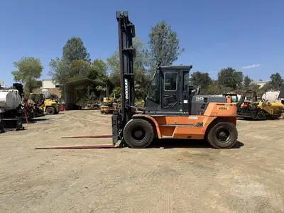 Used 2011 DOOSAN D110S-5 Internal Combustion Forklifts: Pneumatic Tire California US | Mittry Construction #1363446