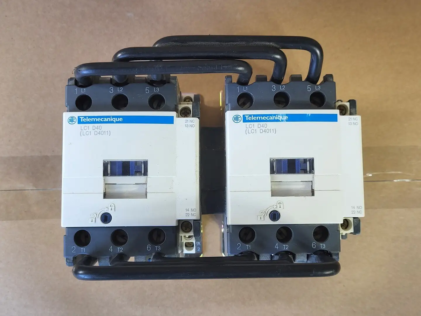 NEW TELEMECANIQUE LC2D40