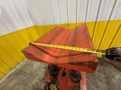 11,000 LBS X 51" SEN FUNG MODEL #UC4A MOTORIZED COIL REEL UNCOILER & COIL CAR: STOCK #23646
