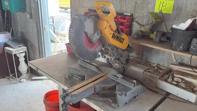 Used _UNKNOWN_ _UNKNOWN_ Double Miter Saws Georgia US | Auction Management Corporation #1548646