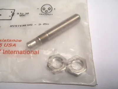 922AA1E-A4P-L | Micro Switch  Proximity Sensor - New Other