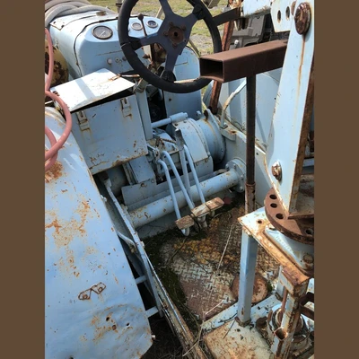 Le Roi Tractair Mobile Air Compressor