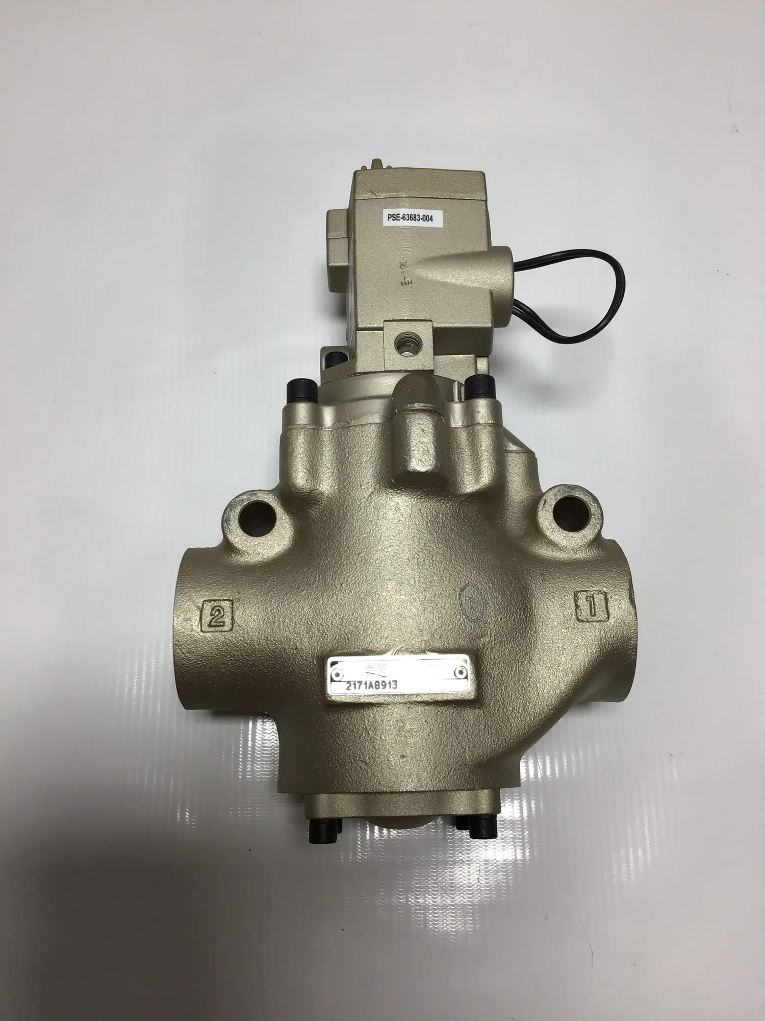 ROSS 1484H7952 3 WAY SOLENOID VALVE 74 VDC 300PSI