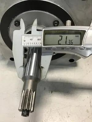 USED YASKAWA SGMDH-06A2A-YR24