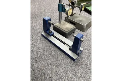 Used _UNKNOWN_ _UNKNOWN_ Stands California US | KD Auctions #1359434